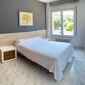  Apartamento Apto. Grande, Luminoso Y Centrico